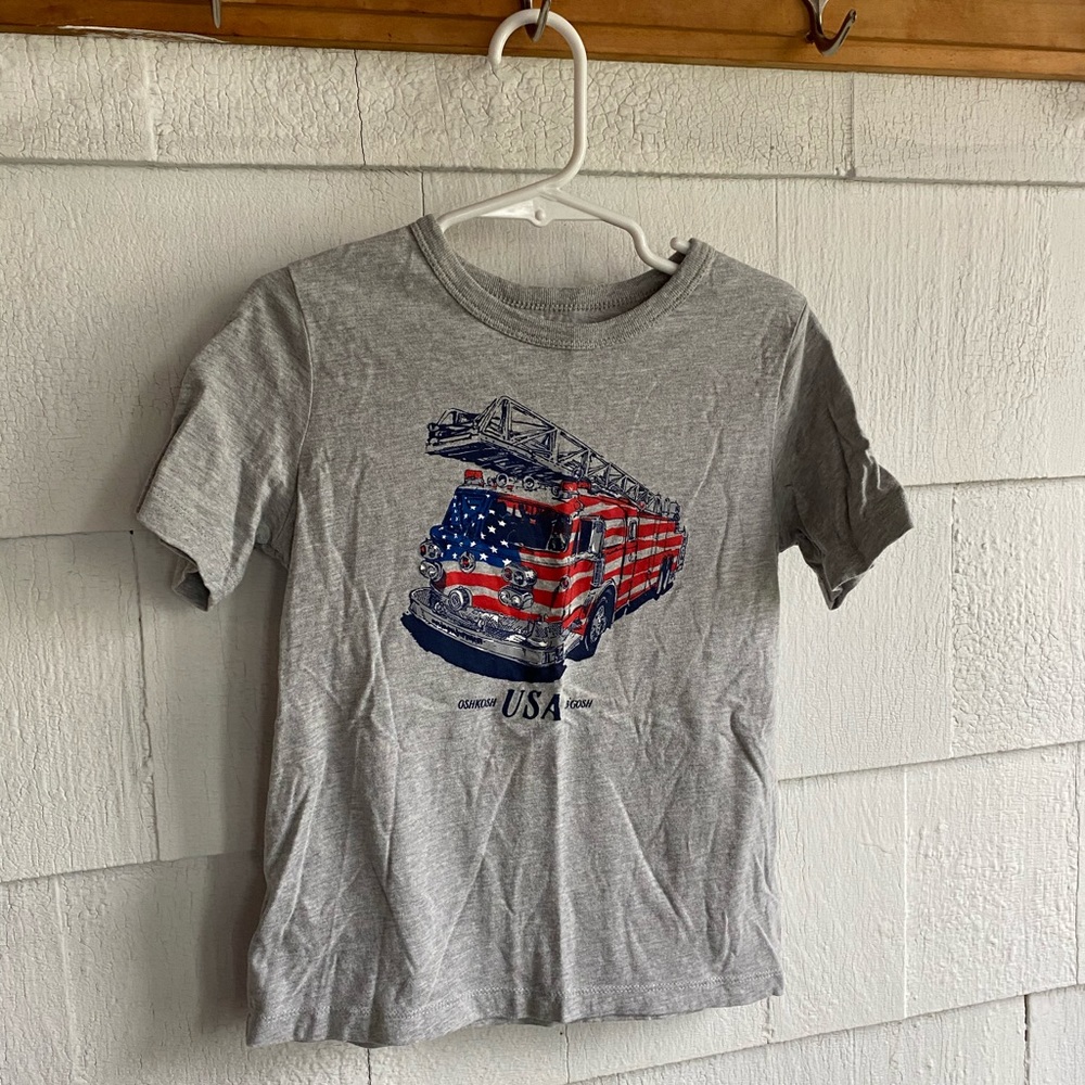 5T OshKosh B’gosh Fire Truck Tee